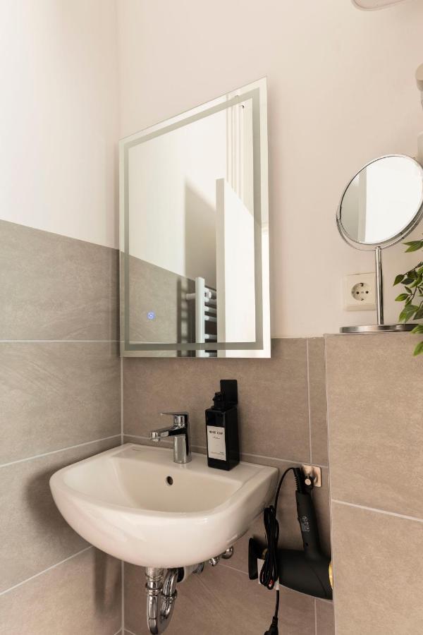 Central Design Apartments At Ku'Damm برلين المظهر الخارجي الصورة